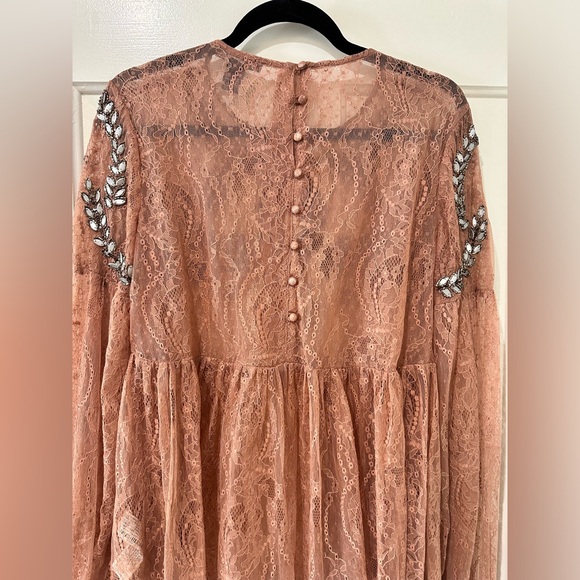 Forever 21 dainty lace long sleeve peplum embroidered sparkle beaded top blouse - Picture 10 of 15